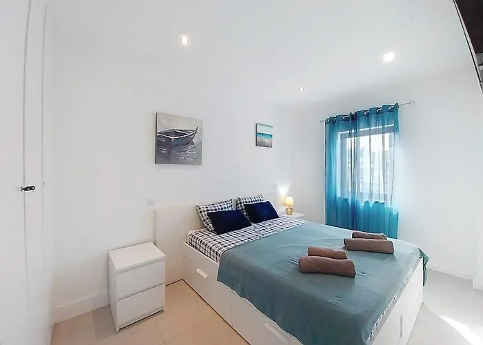 Panorama Old Town Sea View * אלבופיירה